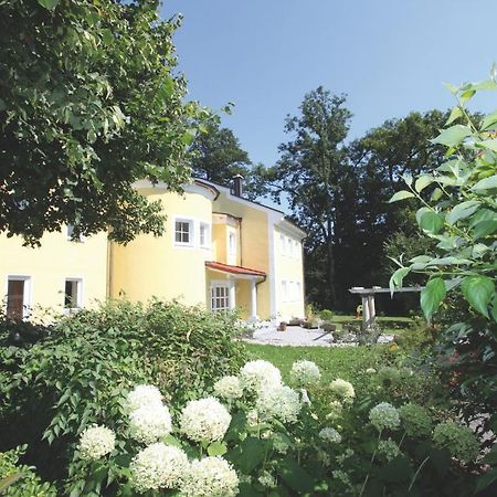 Haus Hildegunde Hotel Bad Fussing Exterior photo